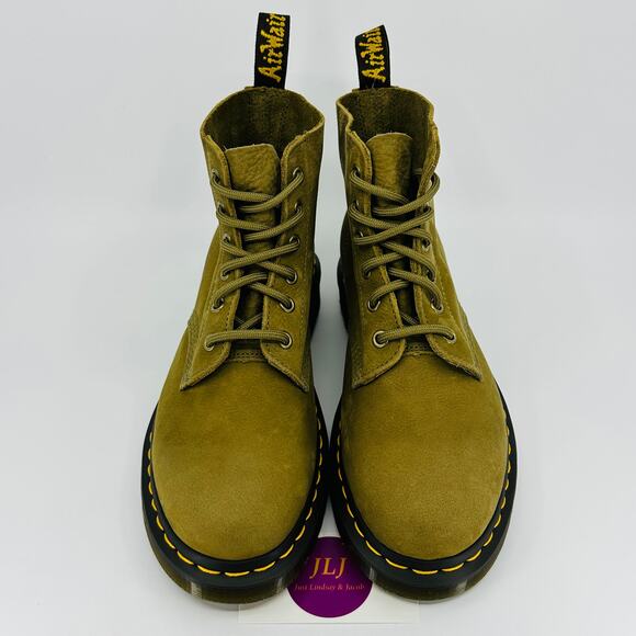 Dr. Martens Women's 101 UB Muted Olive Tumbled Nubuck Leather Ankle Boots Size 7 - Picture 3 of 11